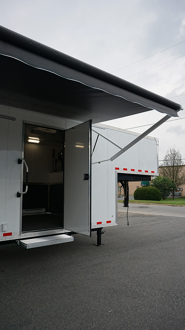 Custom Gooseneck Trailer
